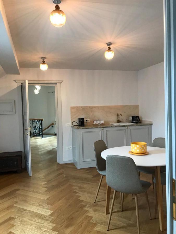 Augsburg Apart Piatra Neamţ Eksteriør bilde