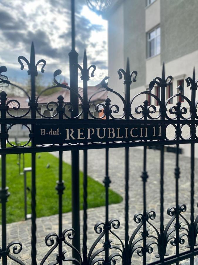 Augsburg Apart Piatra Neamţ Eksteriør bilde