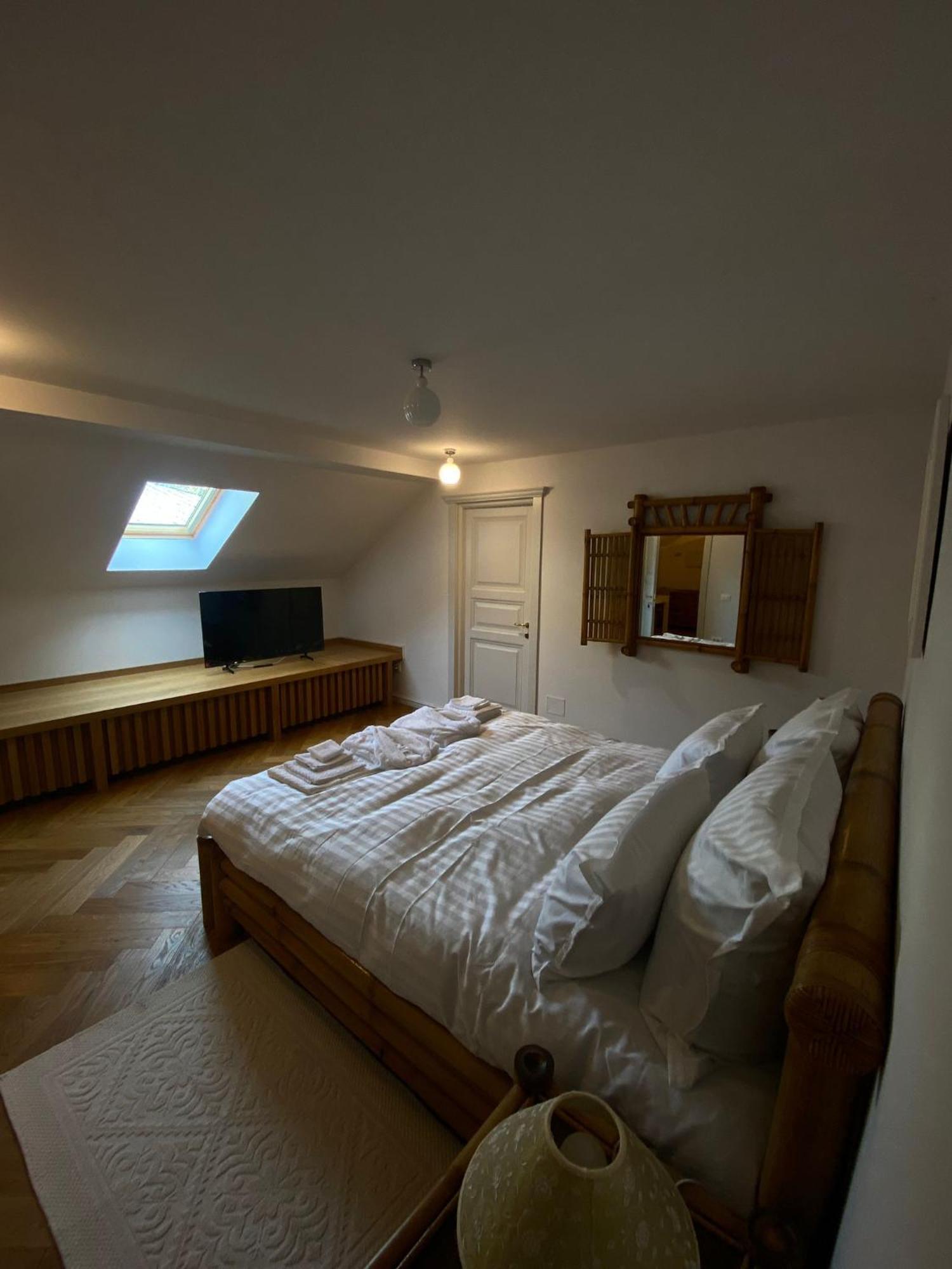 Augsburg Apart Piatra Neamţ Eksteriør bilde