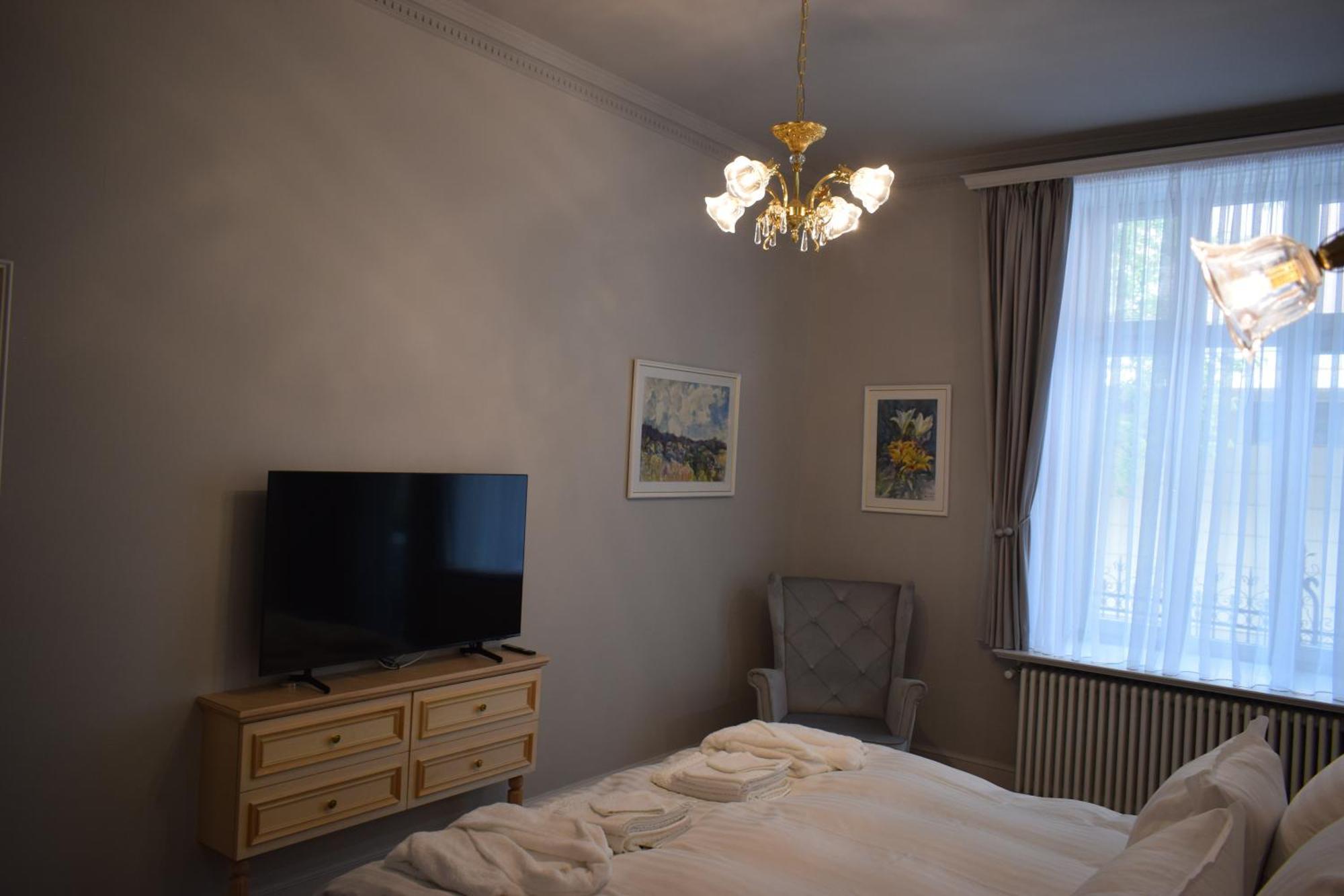 Augsburg Apart Piatra Neamţ Eksteriør bilde